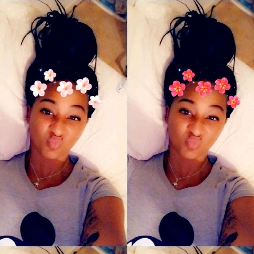 Meet your Posher, Allegra